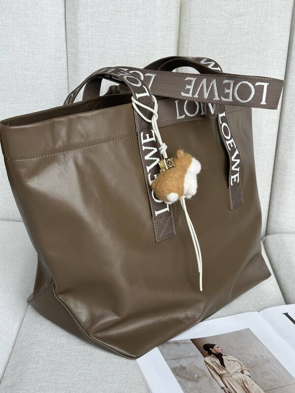 Loewe Brown shoulder bag — Premium Replica