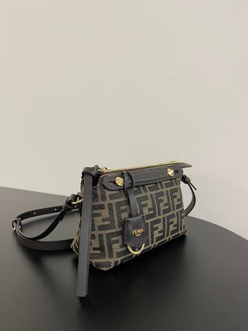 Fendi Brown 18x12cm shoulder bag 1 1 Replica