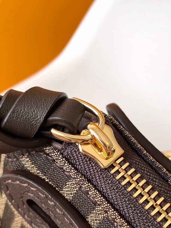 Fendi Monogram shoulder bag — Top Quality Replica