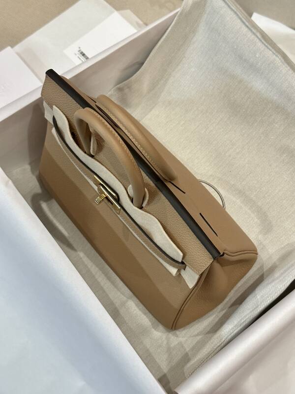 Hermes Birkin Beige work — 1:1 Replica