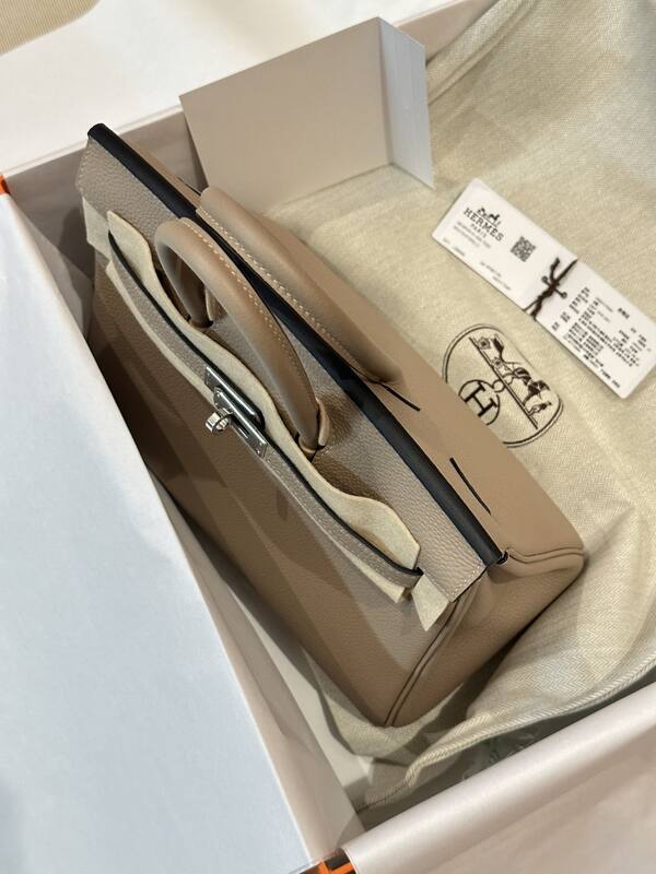 Hermes Birkin Etoupe everyday — Top Quality Replica