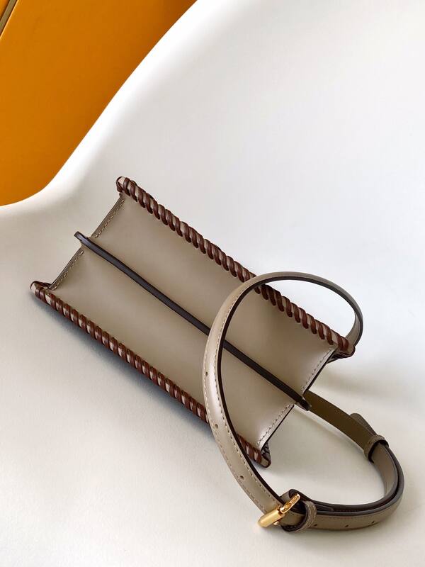 Fendi Peekaboo Brown 33x22x14cm shoulder bag — 1:1 Replica