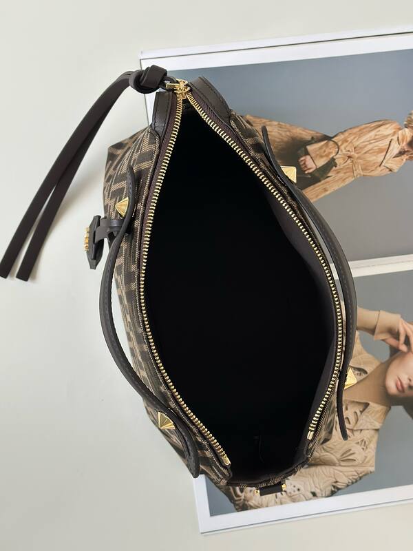 Fendi shoulder bag — Premium Replica