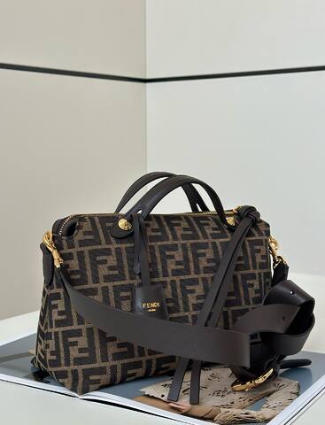 Fendi shoulder bag Premium Replica