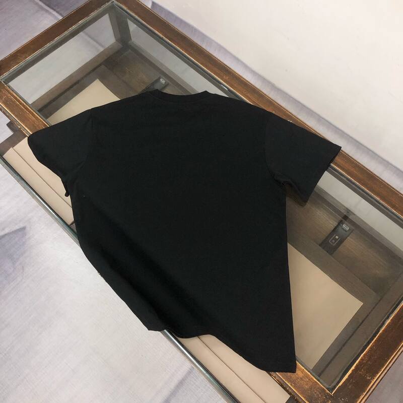 Loewe Black shoulder bag — Top Quality Replica