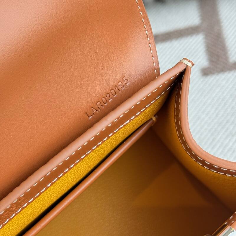 Goyard Brown shoulder bag — AAA Quality Replica