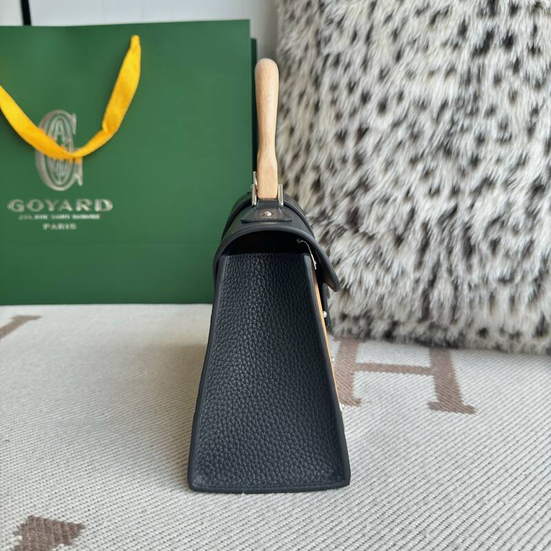 Goyard Black shoulder bag — Top Quality Replica