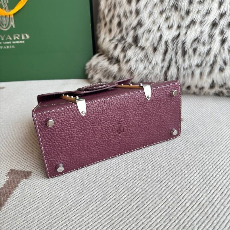 Goyard Saigon Burgundy top handle — 1:1 Replica