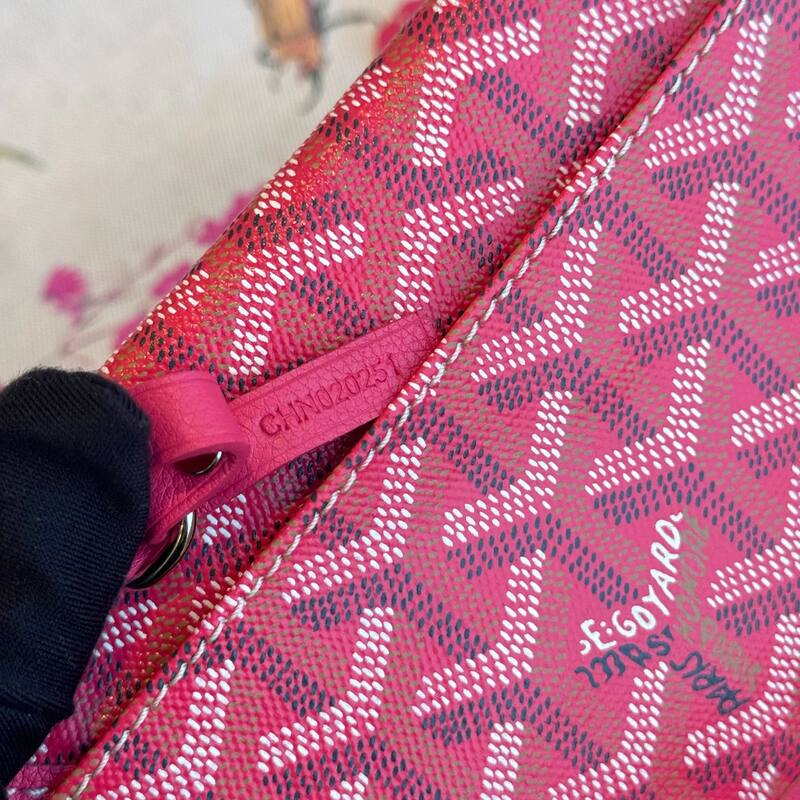 Goyard Red shoulder bag — 1:1 Replica