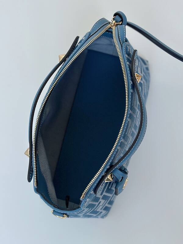 Fendi shoulder bag — Premium Replica