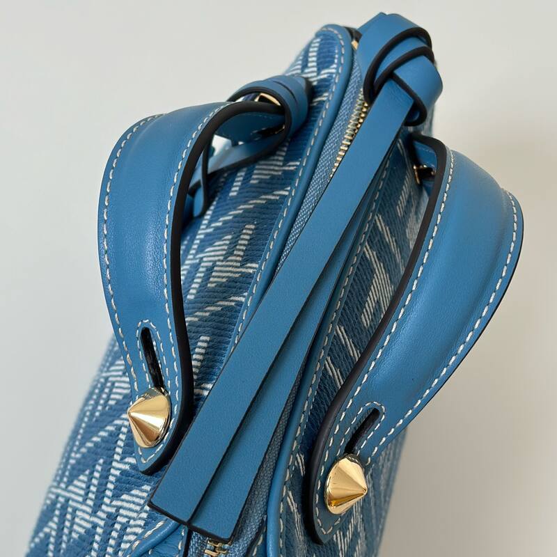Fendi shoulder bag — 1:1 Replica