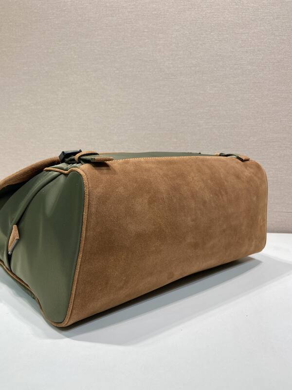 Prada Brown shoulder bag — AAA Quality Replica