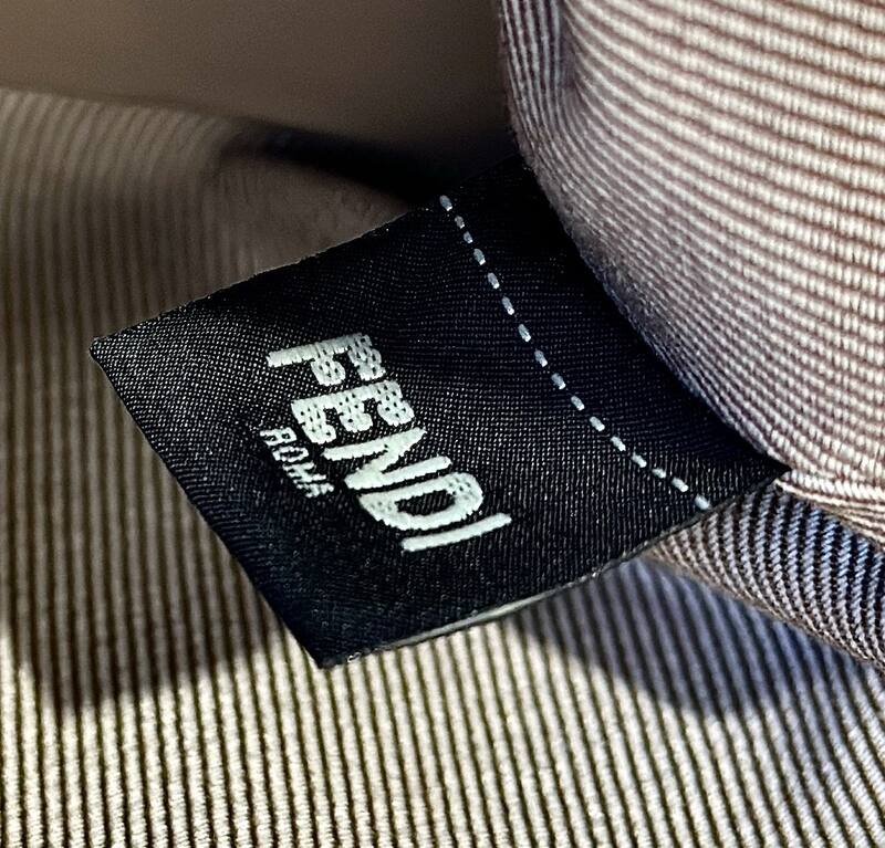 Fendi shoulder bag — AAA Quality Replica