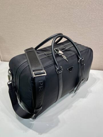 Prada Black 25x18x10cm shoulder bag 1 1 Replica