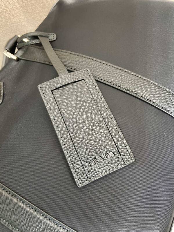 Prada Black 25x18x10cm shoulder bag — 1:1 Replica