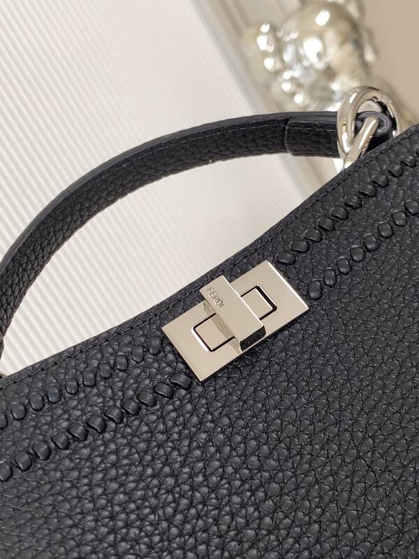 Fendi Peekaboo Black 33x22x14cm shoulder bag — 1:1 Replica