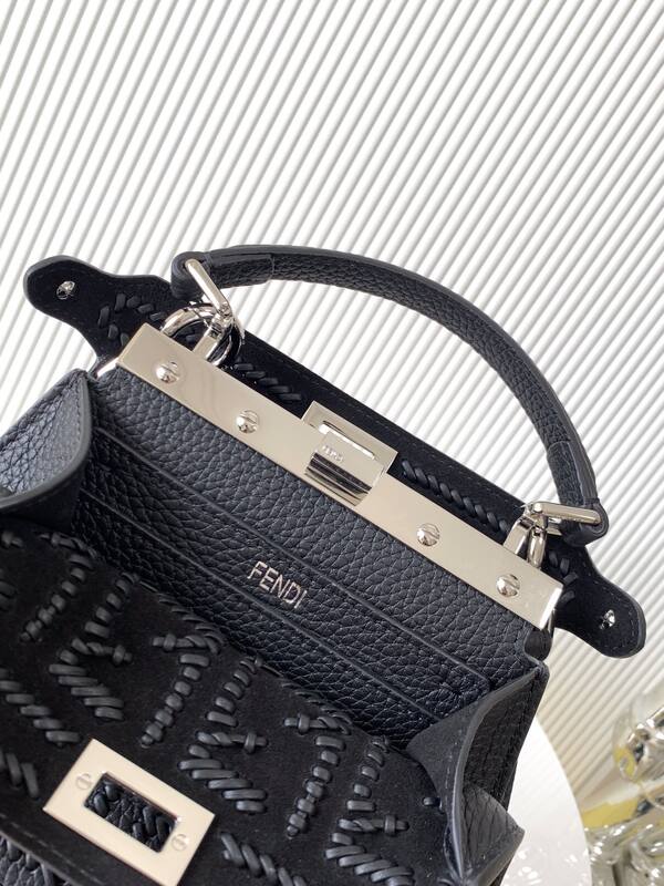 Fendi Peekaboo Black 33x22x14cm shoulder bag — 1:1 Replica