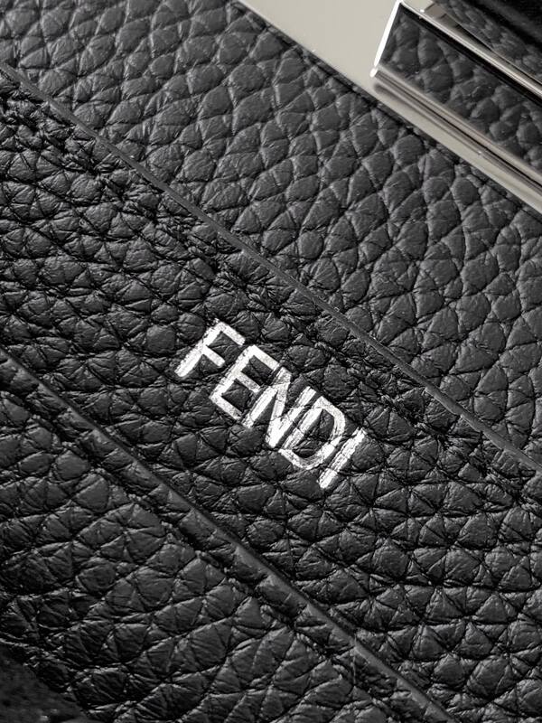 Fendi Peekaboo Black 33x22x14cm shoulder bag — Premium Replica