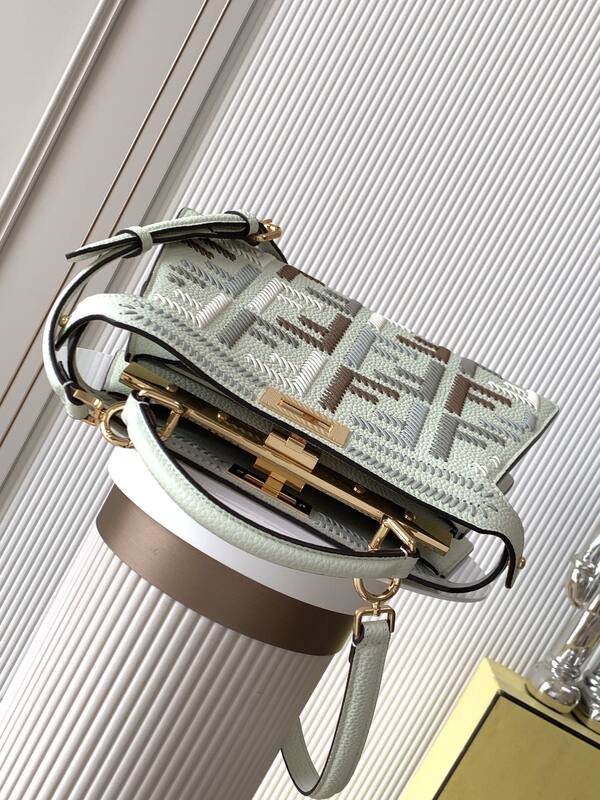 Fendi Peekaboo Green 33x22x14cm shoulder bag — Top Quality Replica