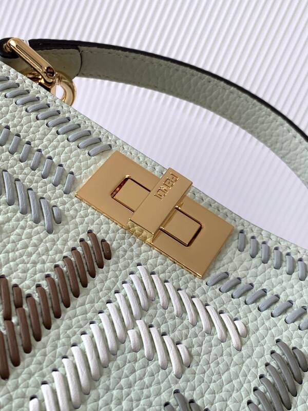 Fendi Peekaboo Green 33x22x14cm shoulder bag — Top Quality Replica