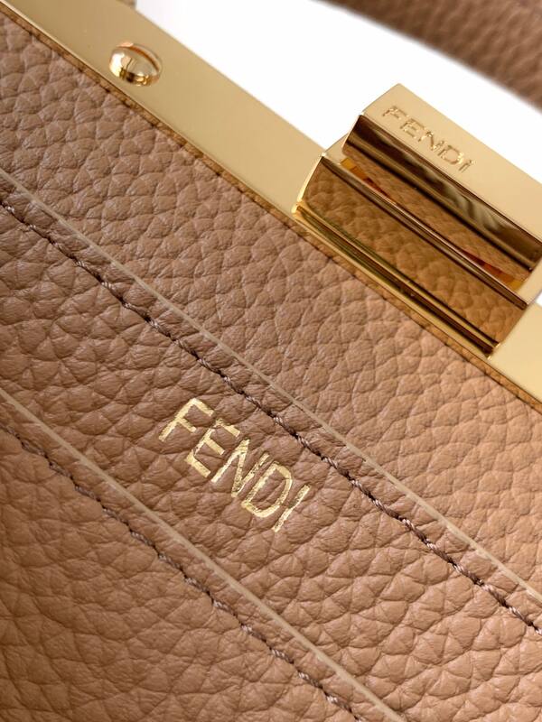 Fendi Peekaboo Brown 33x22x14cm shoulder bag — Top Quality Replica