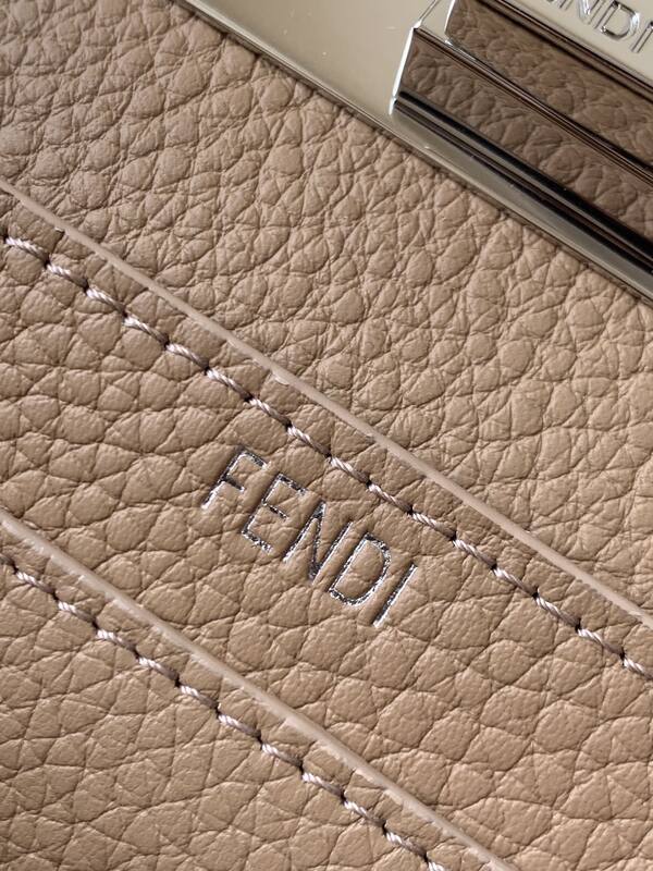 Fendi Peekaboo Beige 33x22x14cm shoulder bag — 1:1 Replica