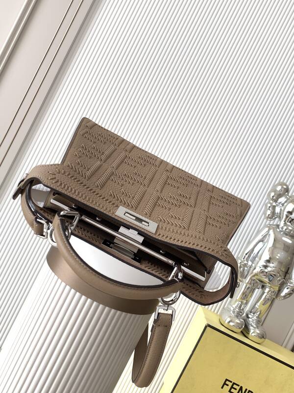Fendi Peekaboo Beige 33x22x14cm shoulder bag — 1:1 Replica