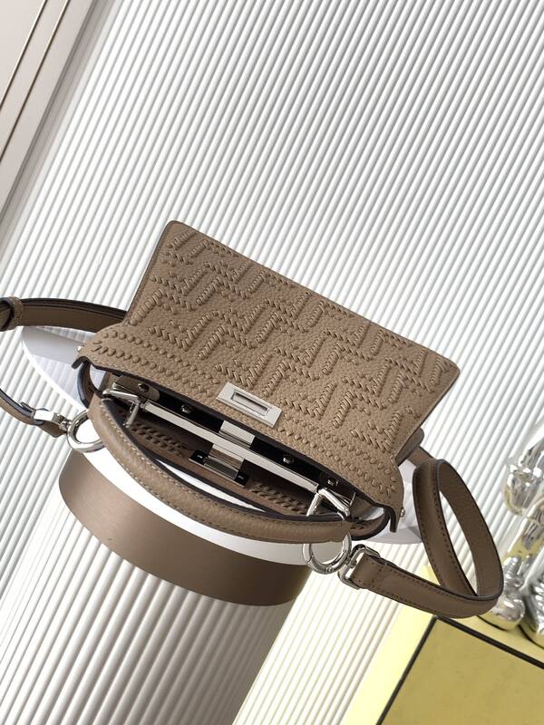 Fendi Peekaboo Beige 33x22x14cm shoulder bag — 1:1 Replica
