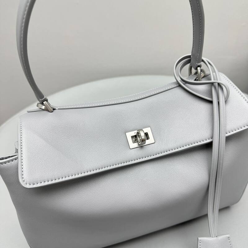 Balenciaga Gray 25x18x10cm shoulder bag — Top Quality Replica