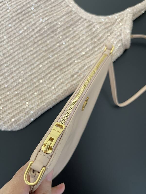 Miu Miu Beige shoulder bag — 1:1 Replica