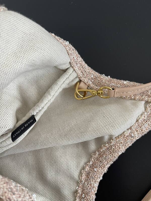 Miu Miu Beige shoulder bag — 1:1 Replica