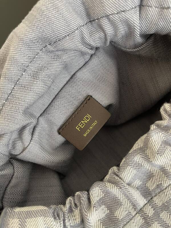 Fendi shoulder bag — Premium Replica
