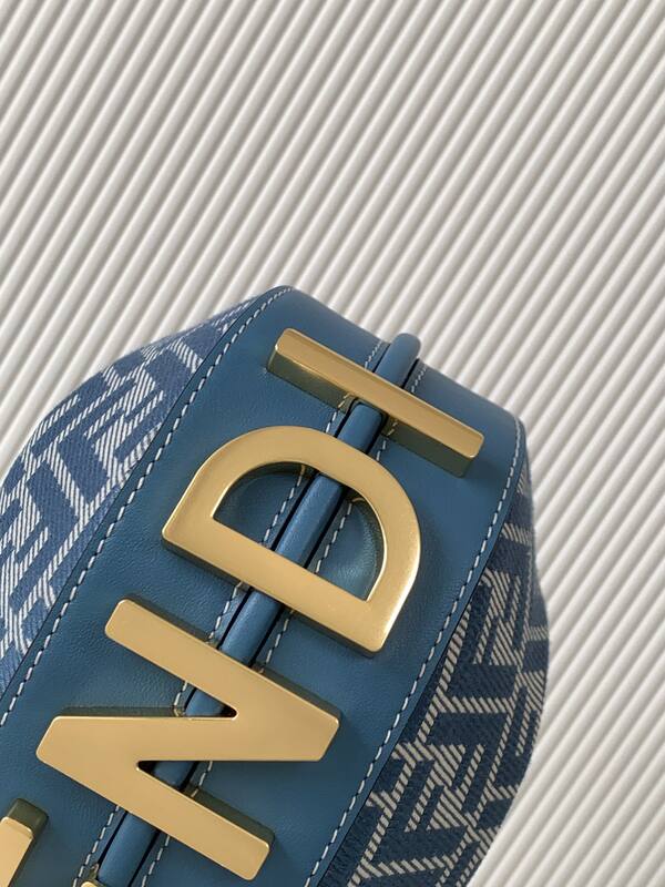 Fendi Blue 25x18x10cm shoulder bag — Premium Replica