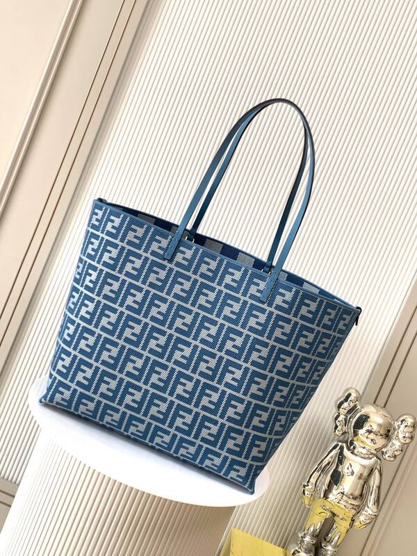 Fendi Blue 40x30x16cm shoulder bag — Top Quality Replica
