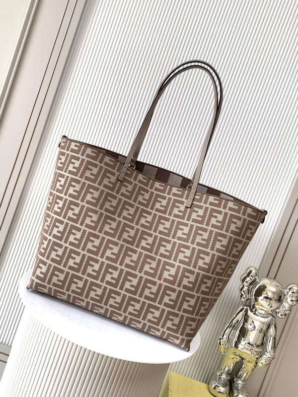 Fendi Brown 40x30x16cm shoulder bag — AAA Quality Replica