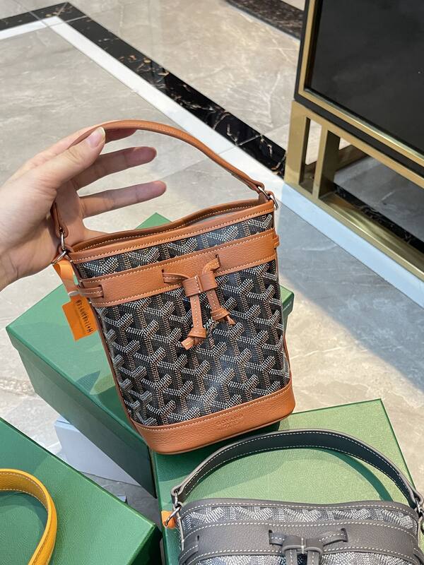 Goyard Grey shoulder bag — 1:1 Replica