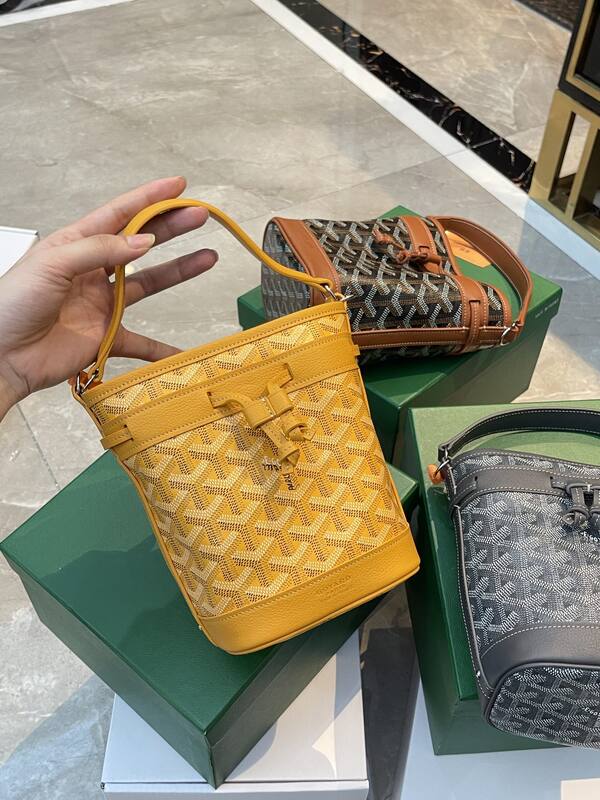Goyard Grey shoulder bag — 1:1 Replica