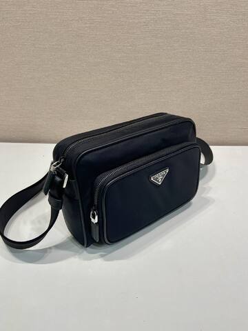 Prada Black shoulder bag 1 1 Replica
