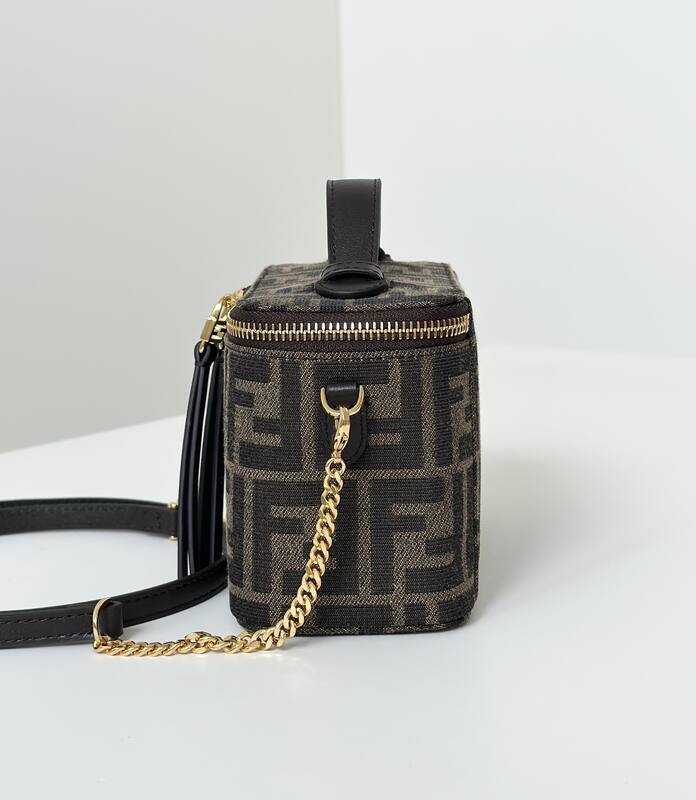 Fendi shoulder bag — Premium Replica