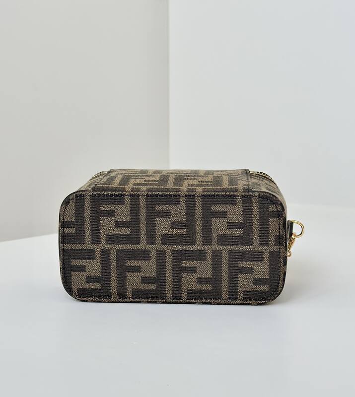 Fendi shoulder bag — Premium Replica