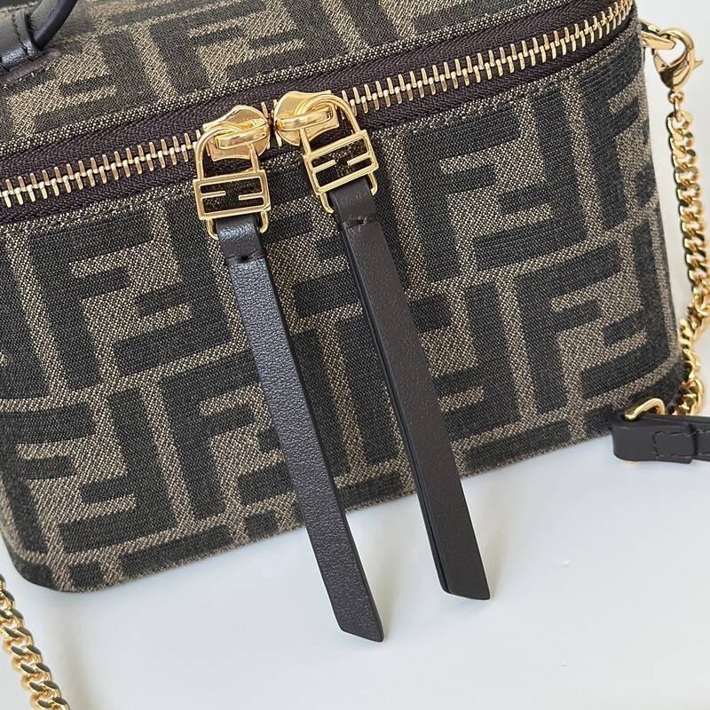 Fendi shoulder bag — Premium Replica