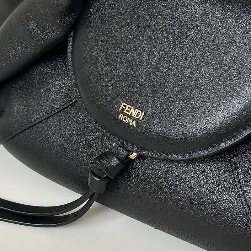 Fendi shoulder bag — AAA Quality Replica