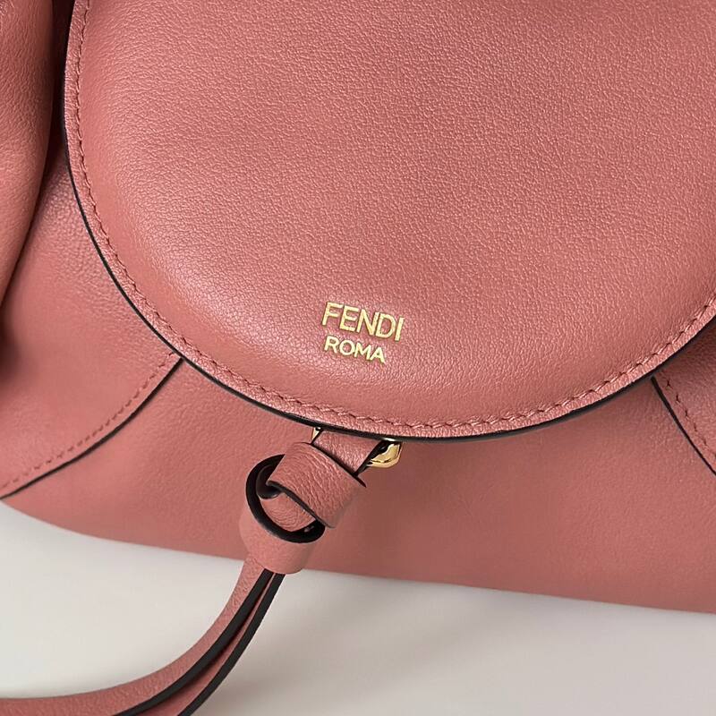Fendi shoulder bag — Premium Replica