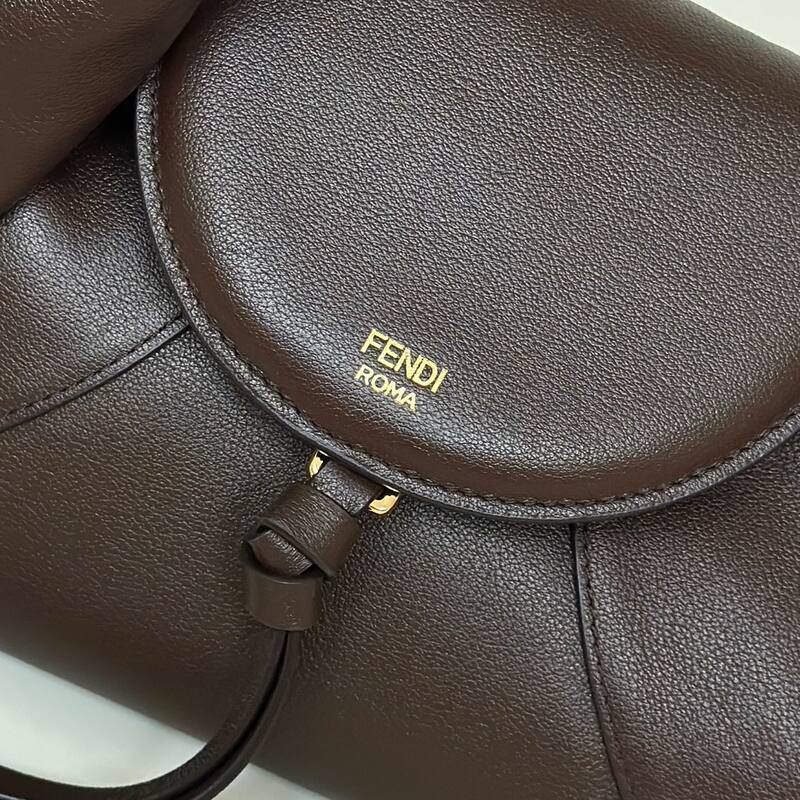 Fendi shoulder bag — Top Quality Replica