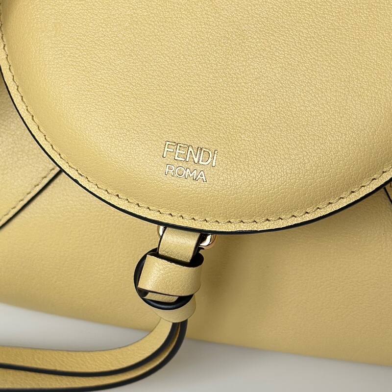 Fendi shoulder bag — AAA Quality Replica