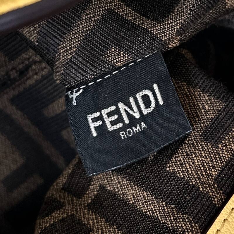 Fendi shoulder bag — AAA Quality Replica