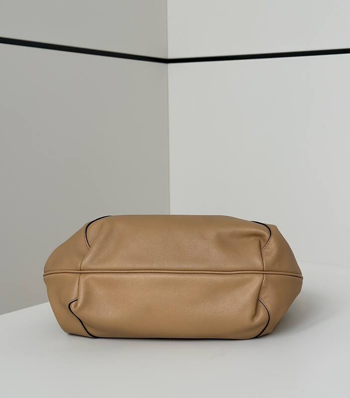 Fendi shoulder bag — Top Quality Replica