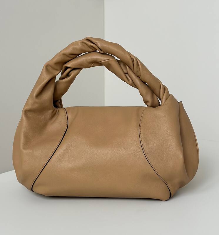 Fendi shoulder bag — Top Quality Replica