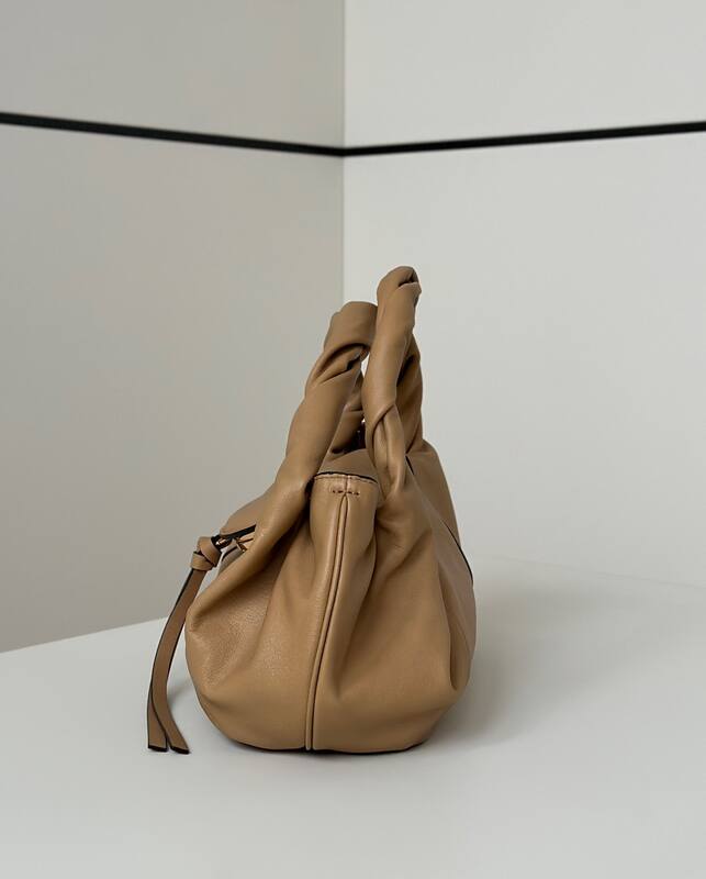 Fendi shoulder bag — Top Quality Replica