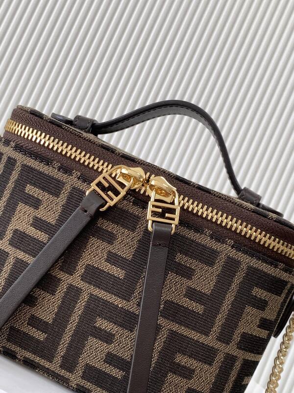 Fendi Brown shoulder bag — Premium Replica